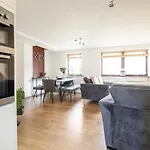 Maltings House Cosy And Stylish 2 Bedroom Flat Near The Centre With Free Parking And Ensuite
