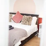 Maltings House Cosy And Stylish 2 Bedroom Flat Near The Centre With Free Parking And Ensuite * Карлайл