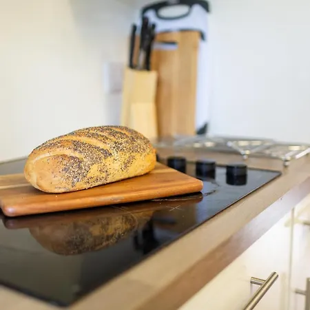 Maltings House Cosy And Stylish 2 Bedroom Flat Near The Centre With Free Parking And Ensuite Lägenhet